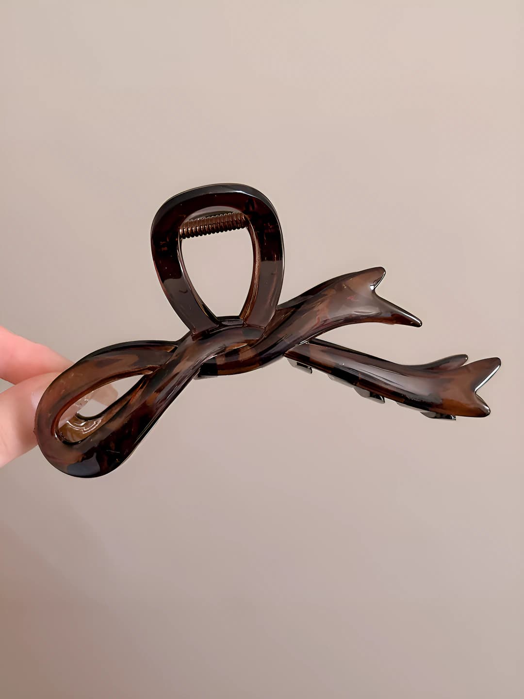 23# Glossy clear brown, half butterfly, 12 cm