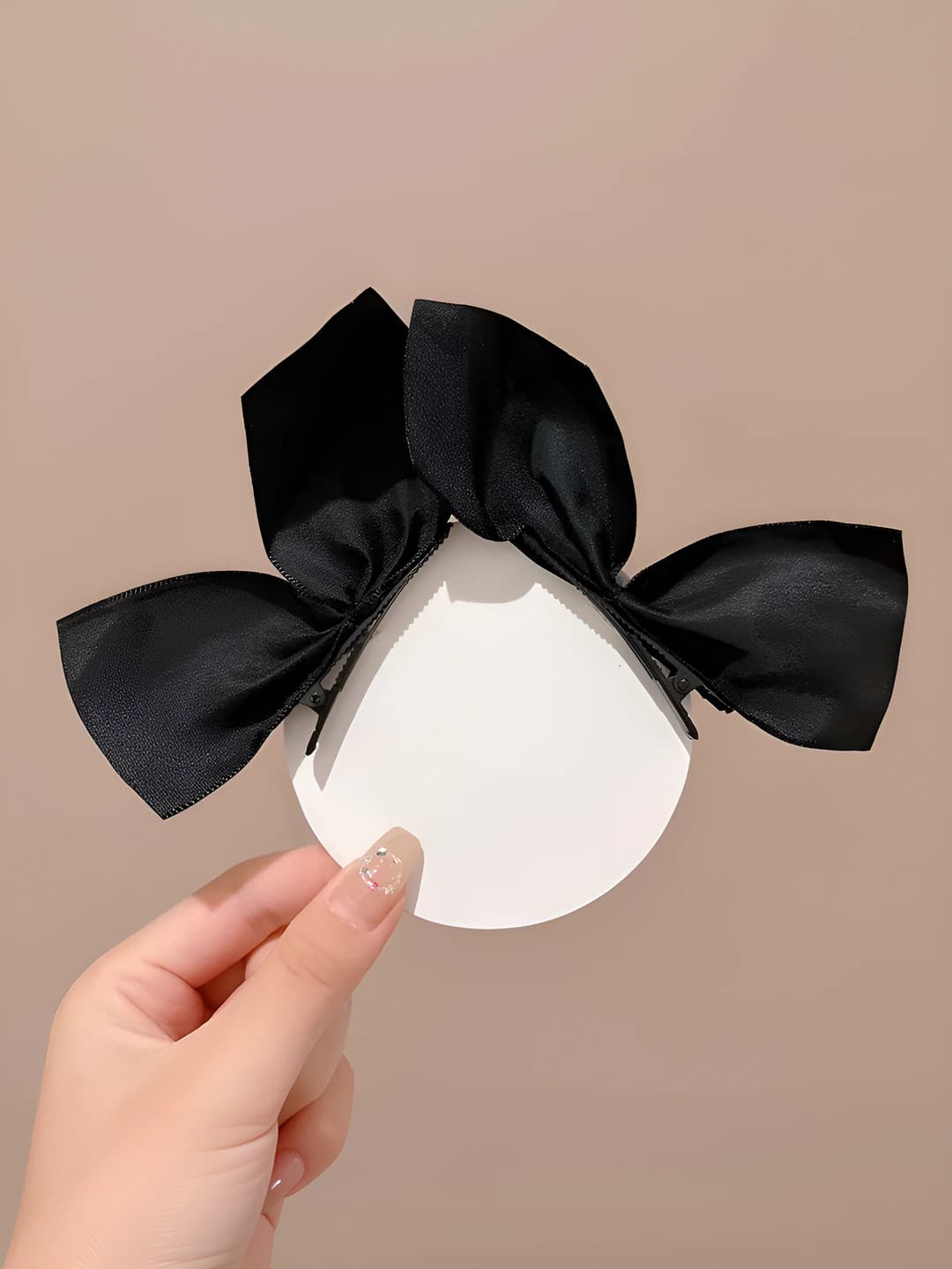26# Half leaf black double clip ribbon