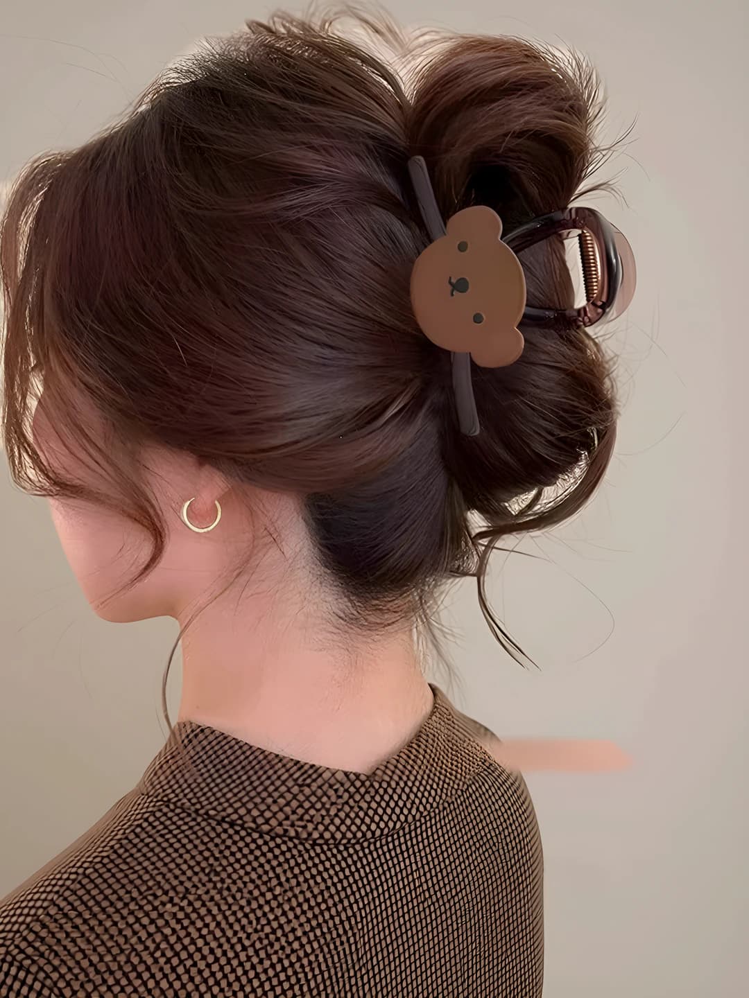 Tea Brown, Medium Bear Clip, 8 cm