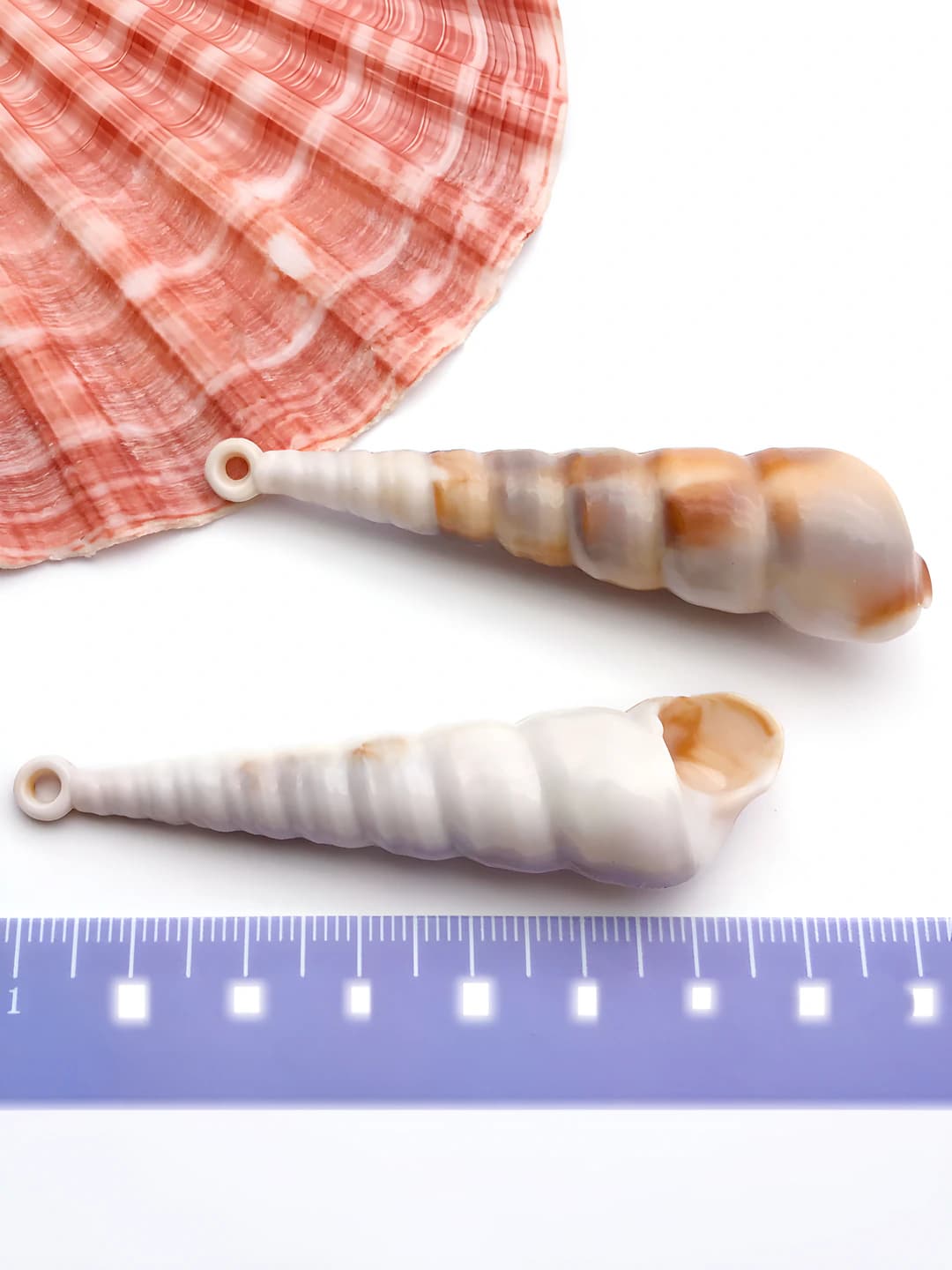 1 pc beige acrylic shell 17x68mm-6.3g
