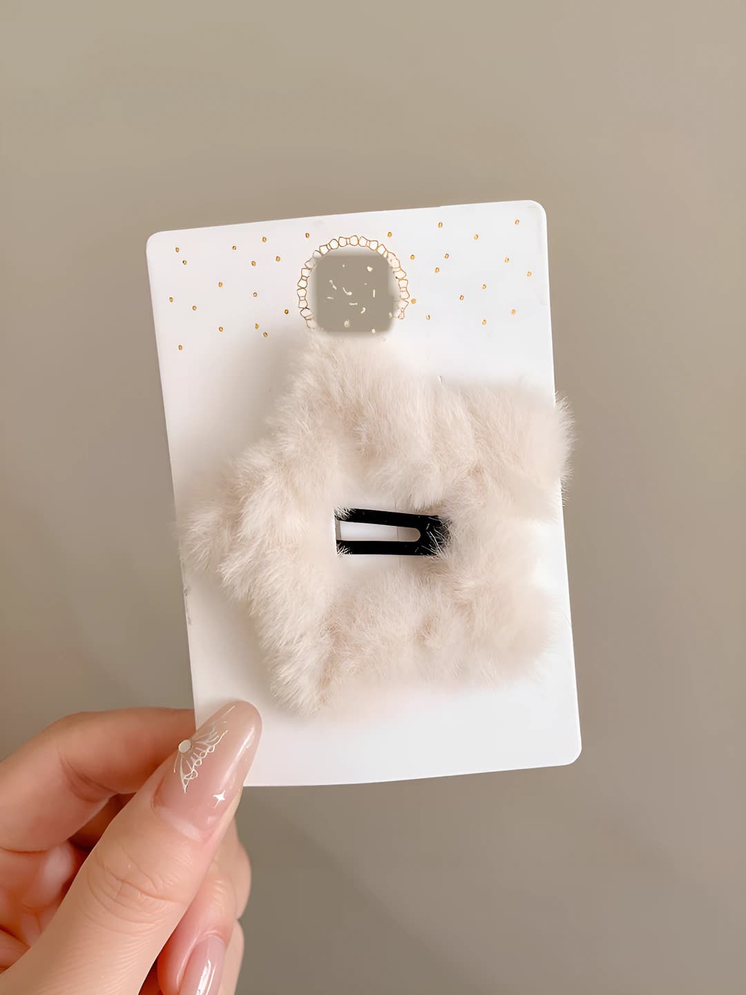 White five-point star 6.5 cm