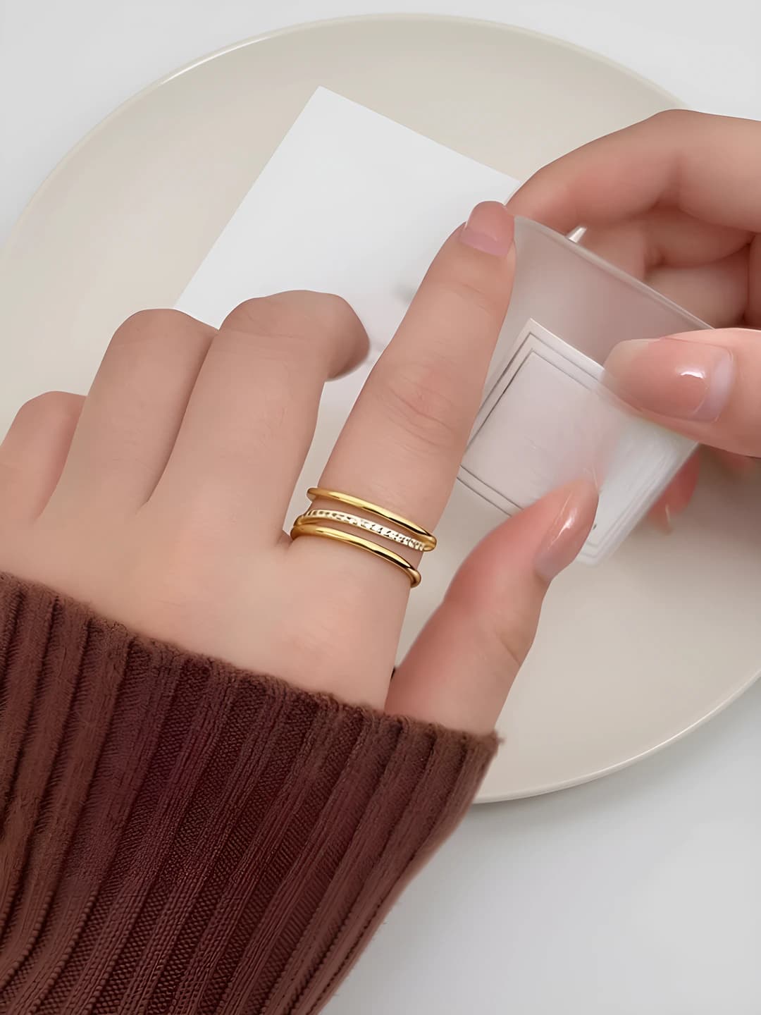 Women's rings: adjustable open ring, geometric shape, heart design element, fashion OL style