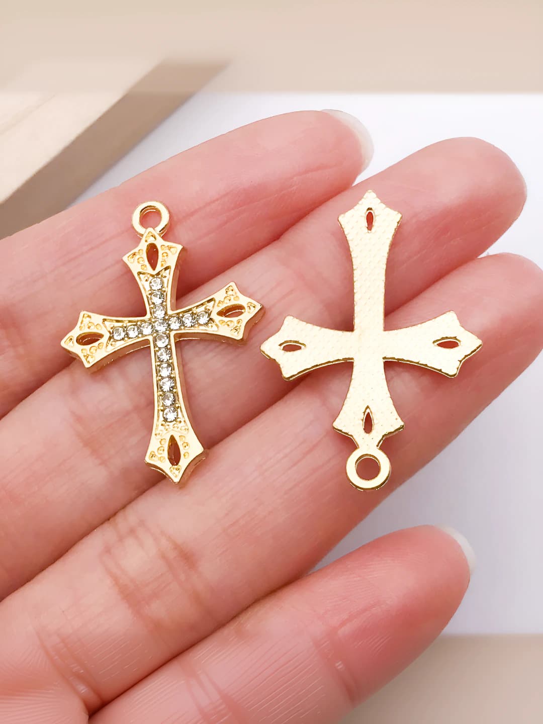 1 крест с бриллиантом 29x20mm-1.3g-27047