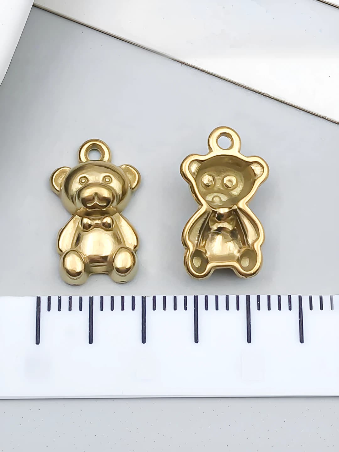 Золотой стальной маленький медвежонок, 9x15x4mm