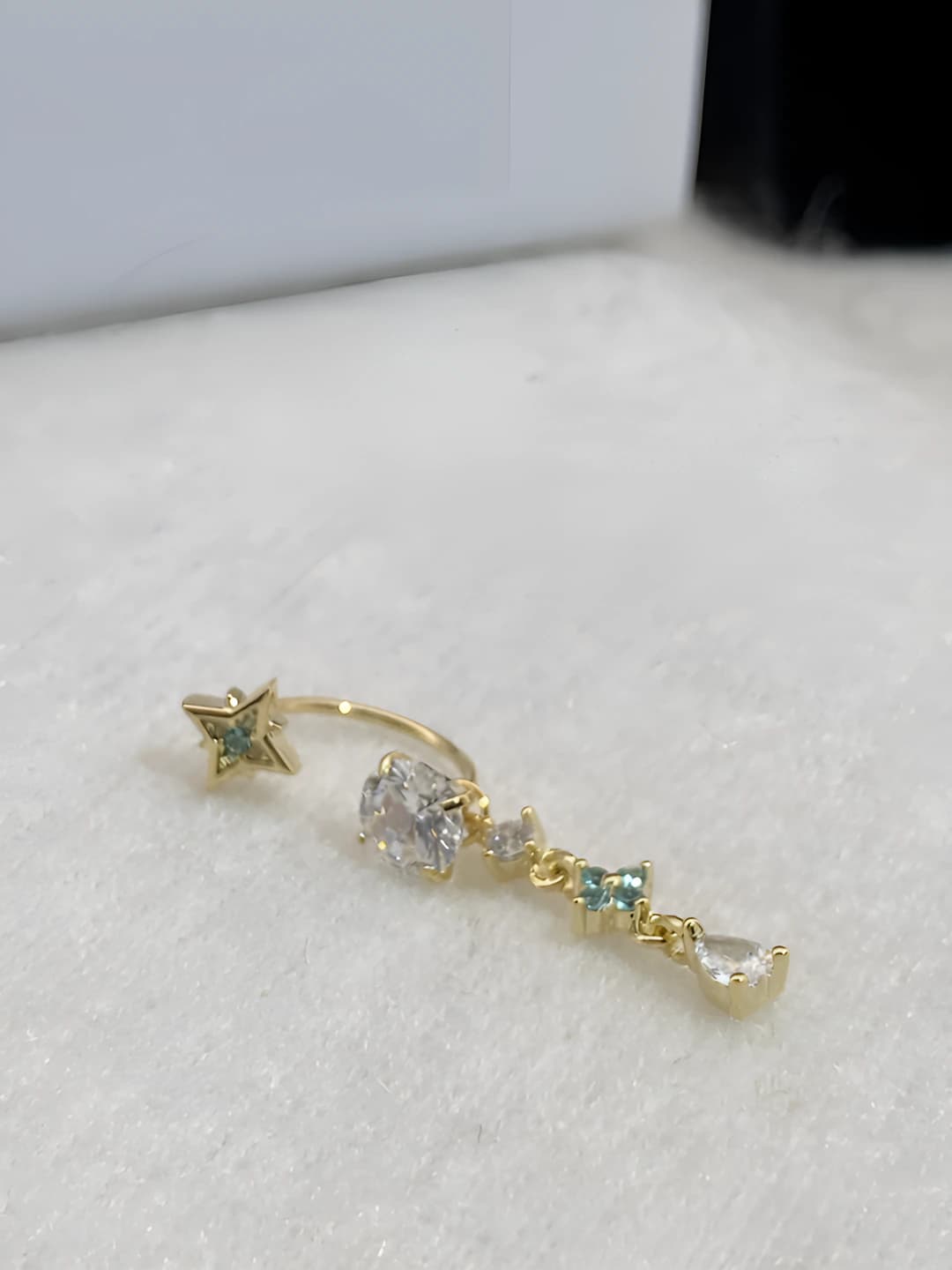 A99509 cotton green gold horseshoe, 1 pc