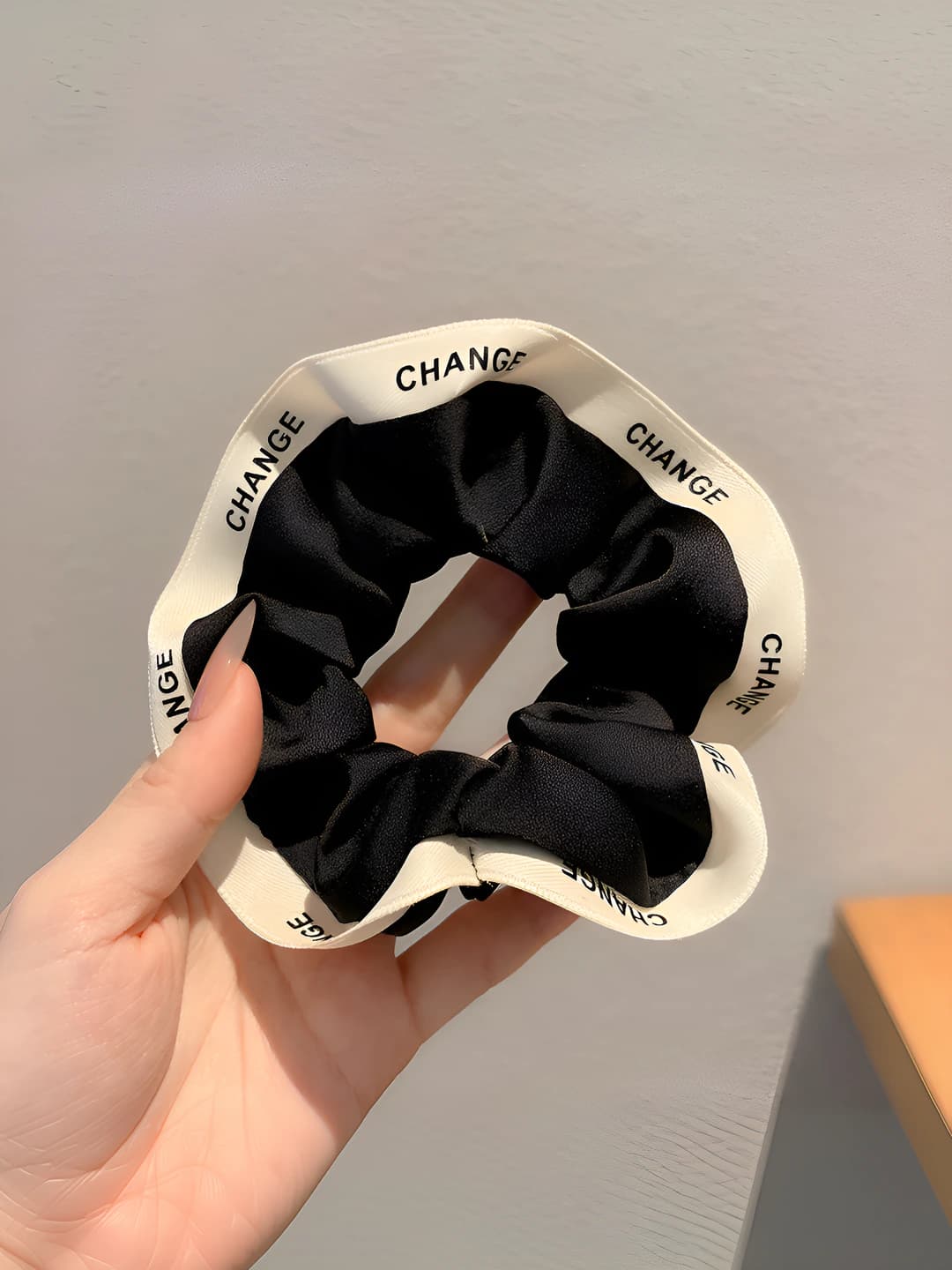 Qora, harflar, 12 cm