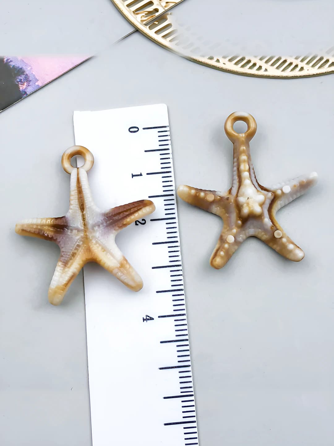 1 pc Beige acrylic ocean starfish, 32x29x7mm, 1.2g