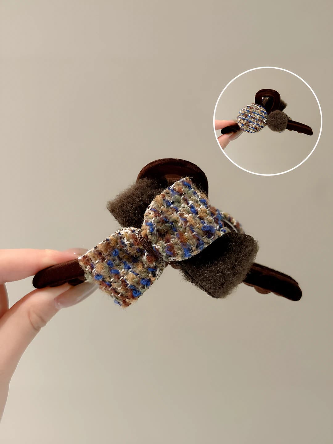 Green-brown large AB bow, 13 cm