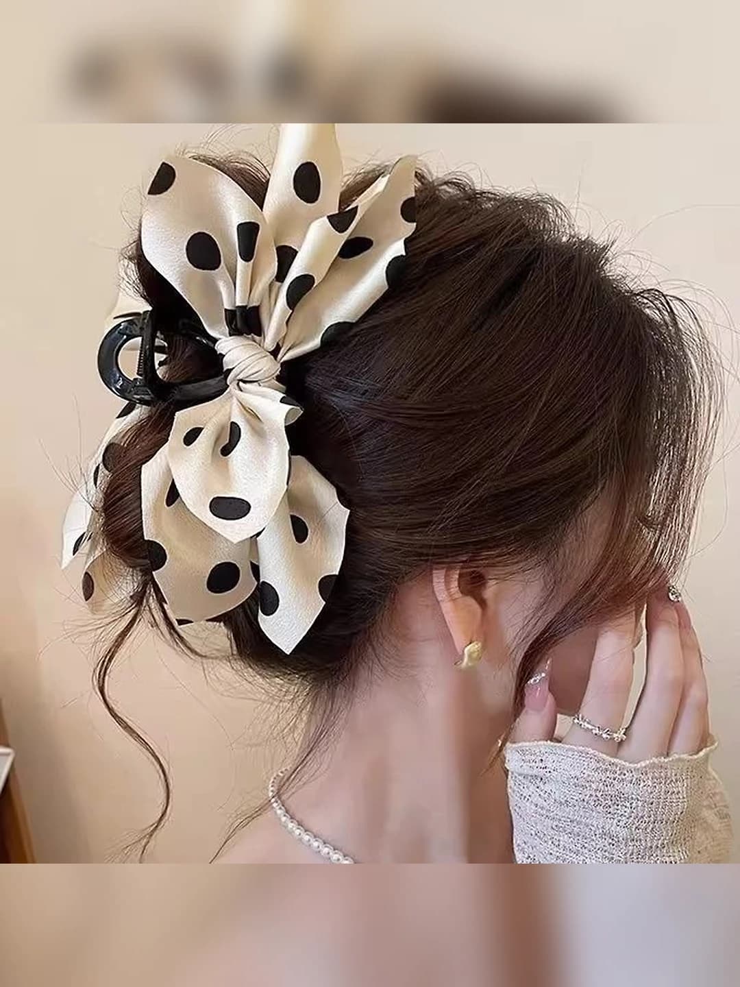 1# Молочный (базовый зажим 13cm бант ~20cm)