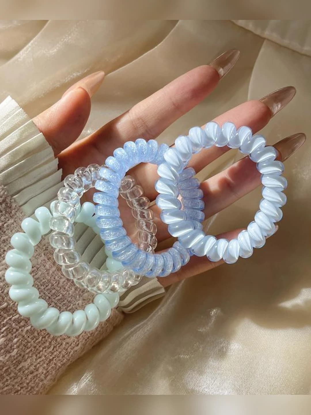 Bright blue-clear 4-piece, opp bag