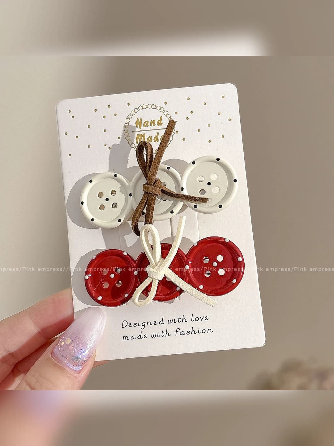 1# Button bow red-white ~4 cm