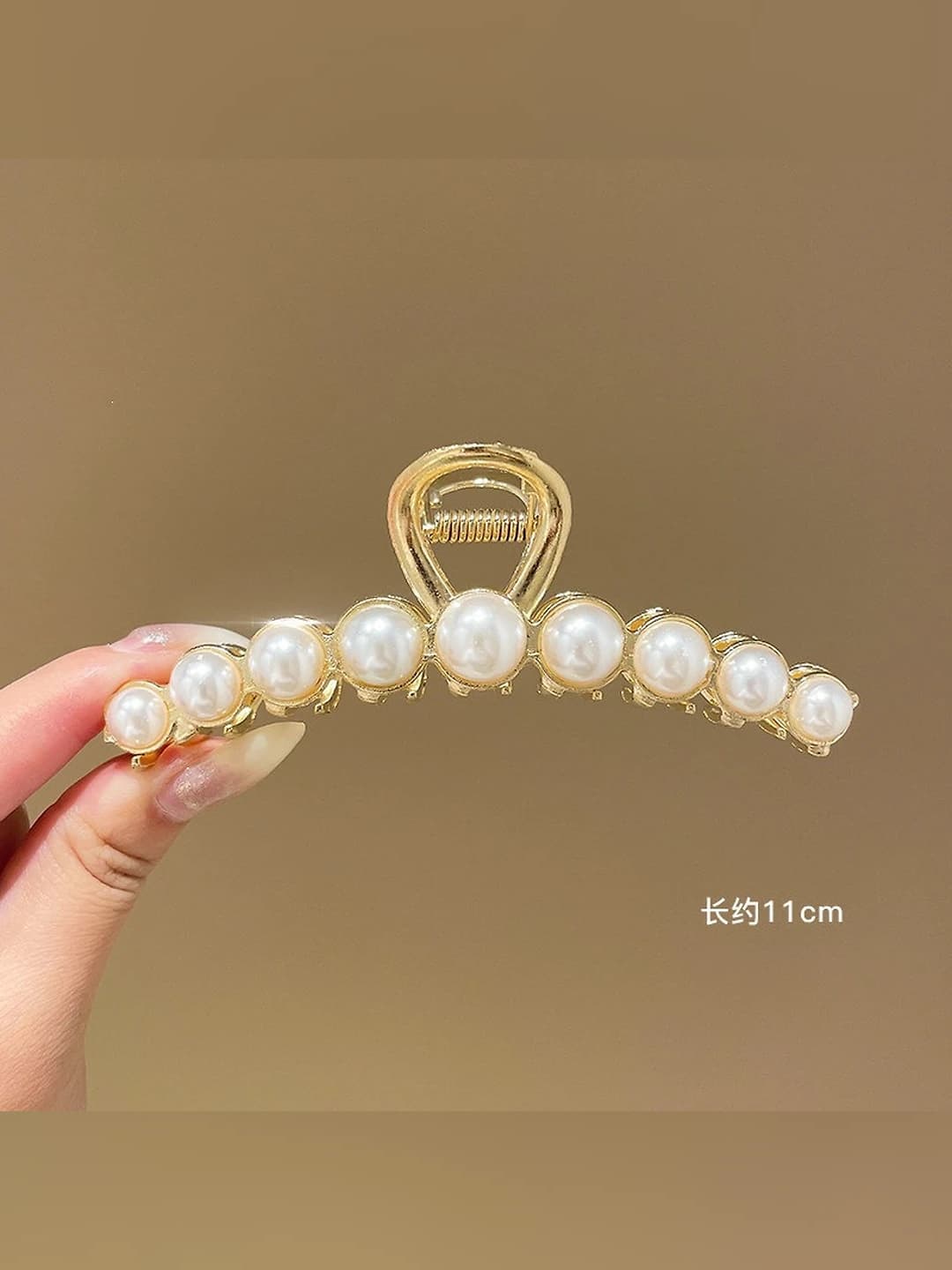 9 pearls, 11 cm