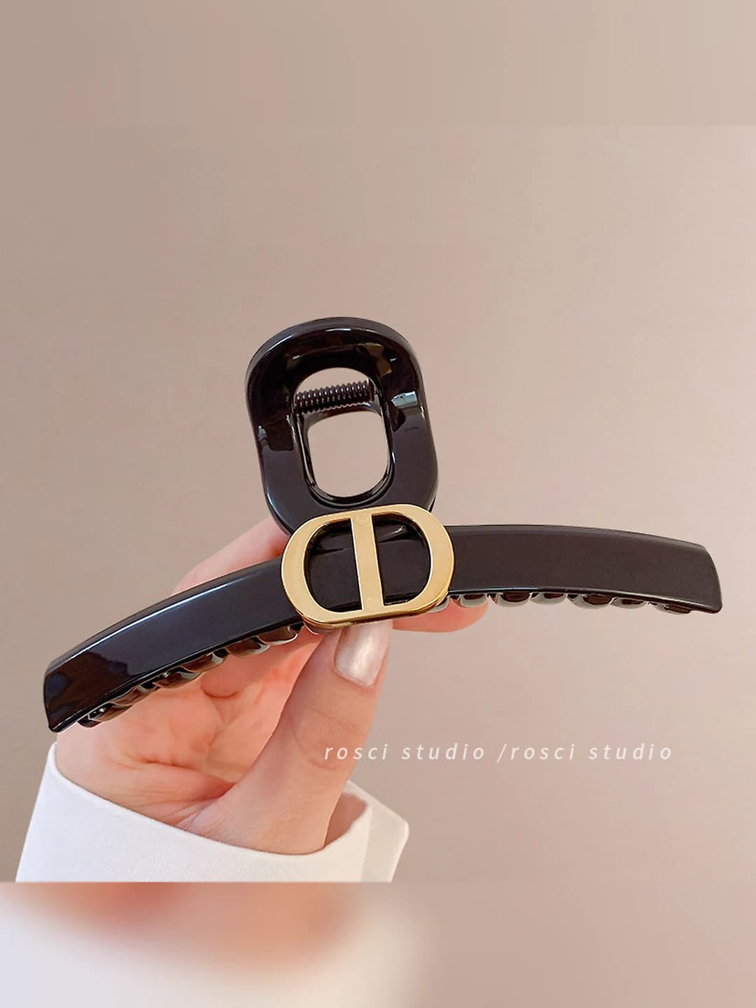 Chocolate brown gold logo CD letter clip (approx. 12.5 cm)