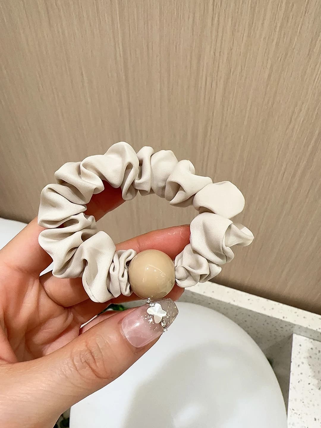 Satin apricot small