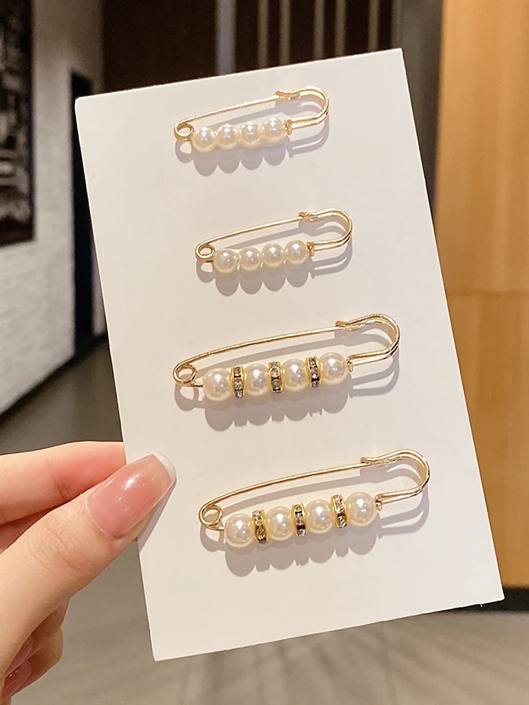 Variant 32, 4-piece set