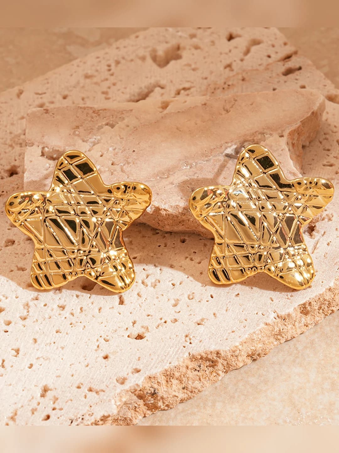 Steel post - Gold star