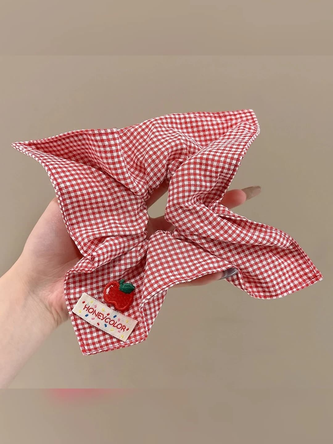 1# Красный клетчатый квадрат 21*22 см