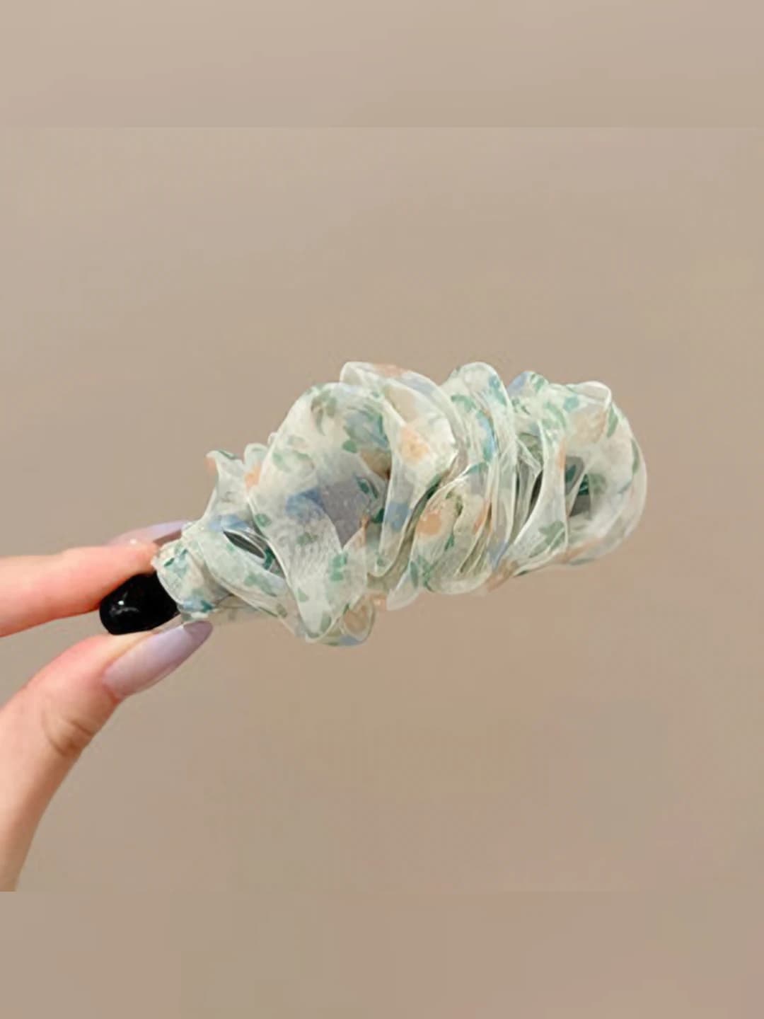 1# Green floral (base 10 cm)