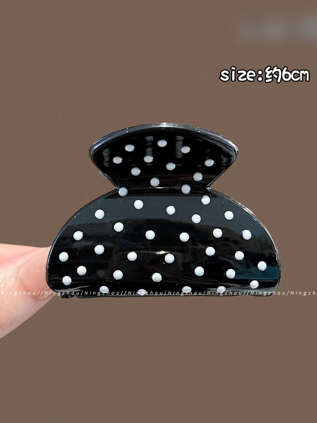 2# Black polka dot clip ~6 cm