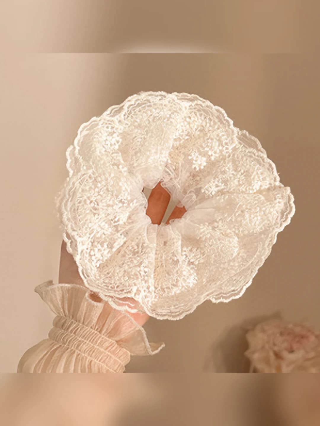 3# Lace off-white 4 layers