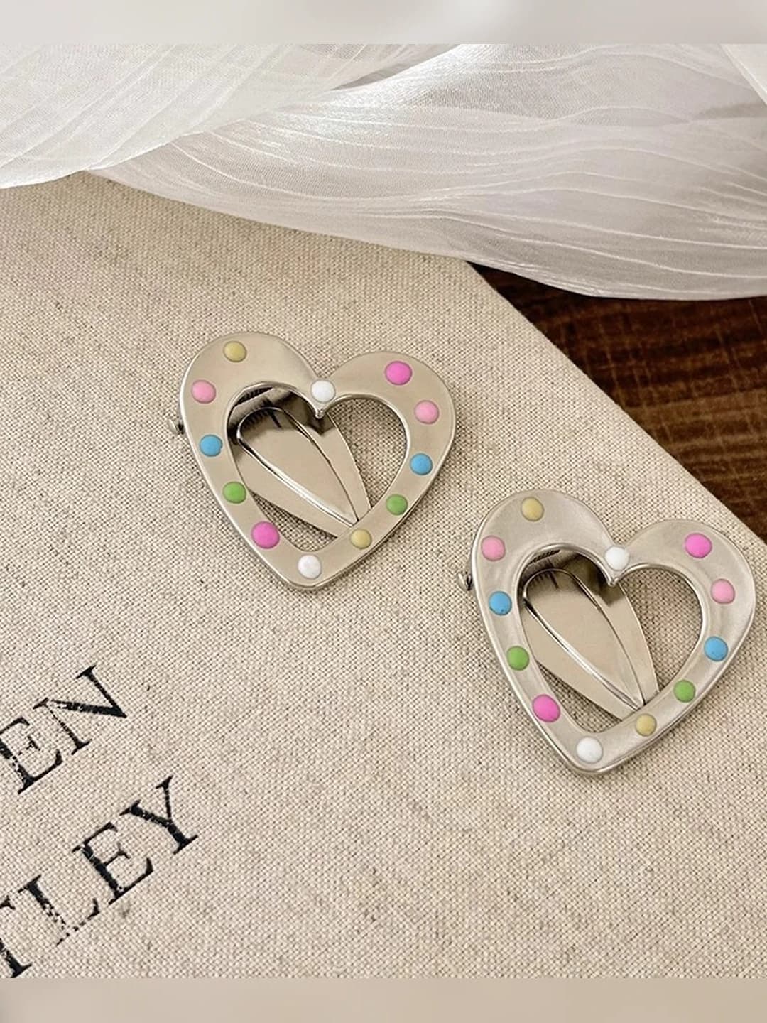 2# Cut-out heart, 2 pcs