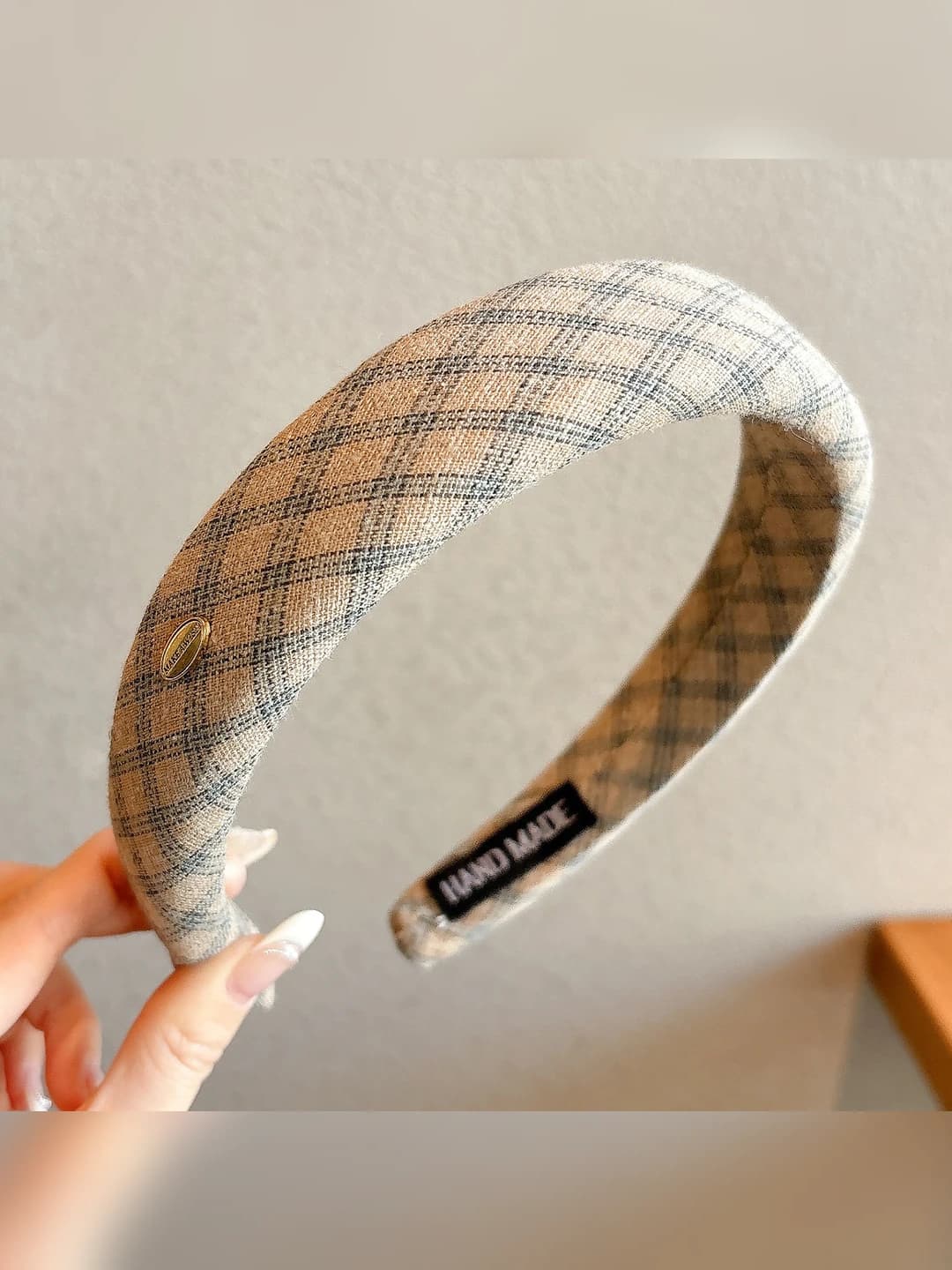 1# Khaki plaid - width ~3 cm