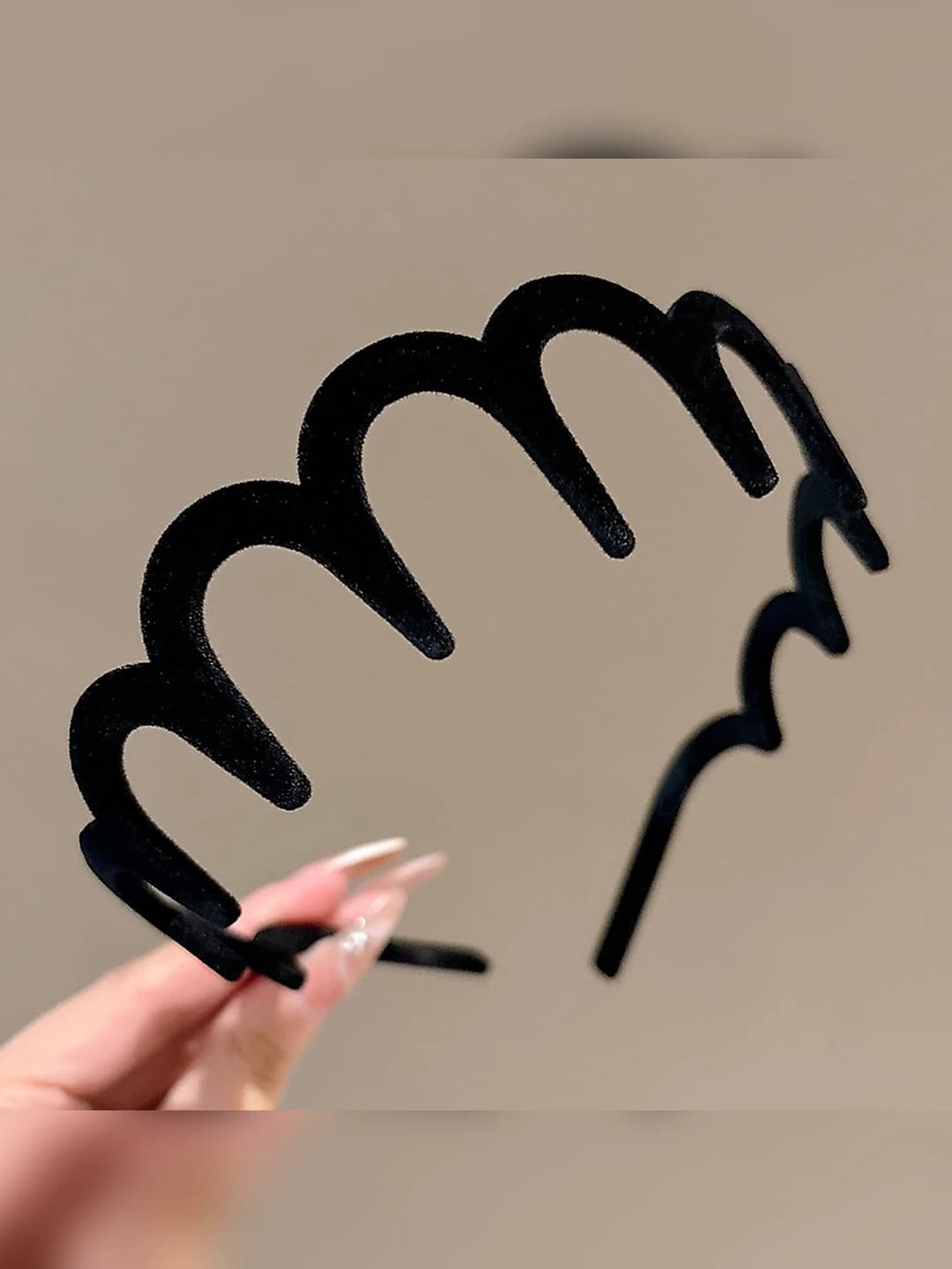 Чёрный