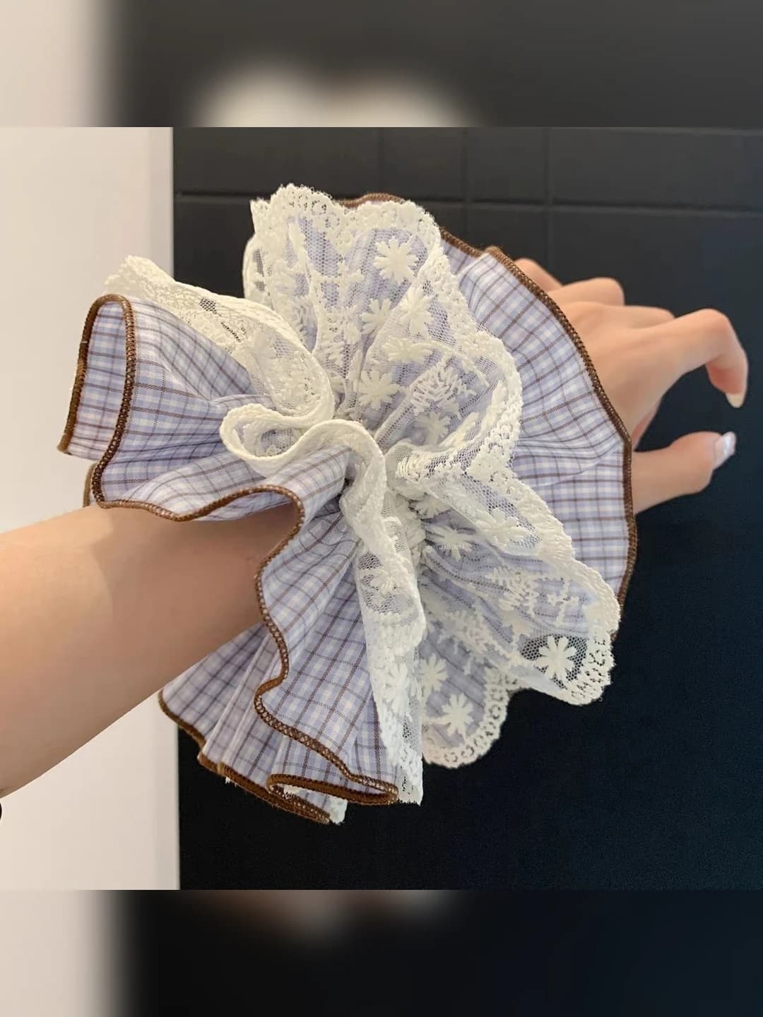 4# Blue plaid coffee lace ~16 cm