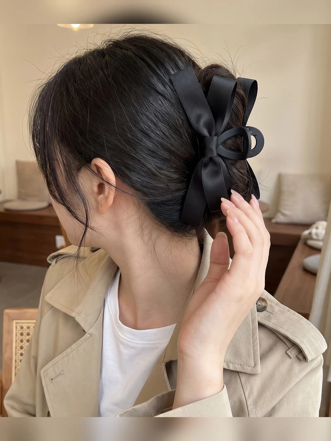 1# Black matte bow clip 11 cm
