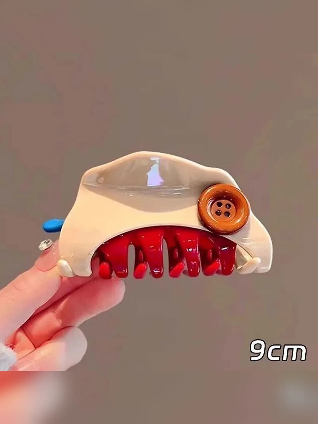 Beige button clip AB 9 cm