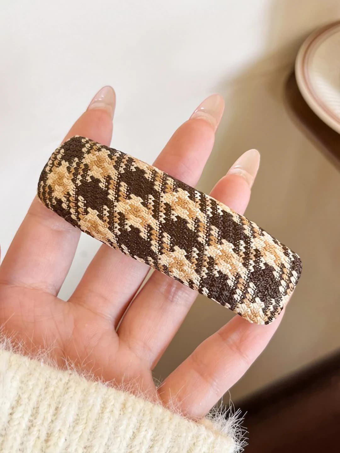 1# Coffee plaid hair clip 8 cm