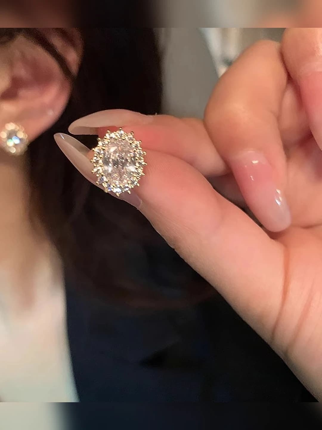 4# Round diamond stud