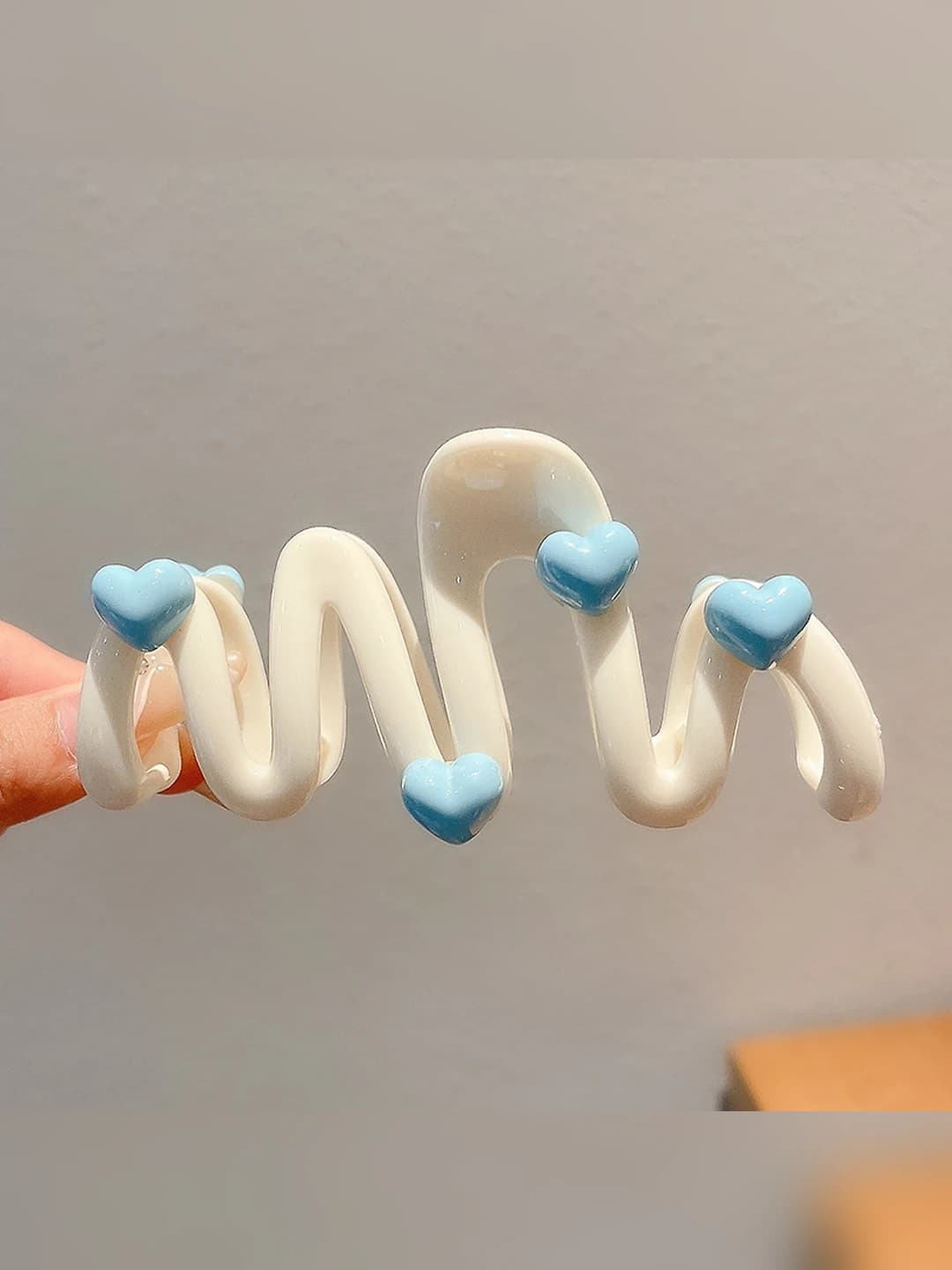 Bej yurak to'lqin klips - 11 cm