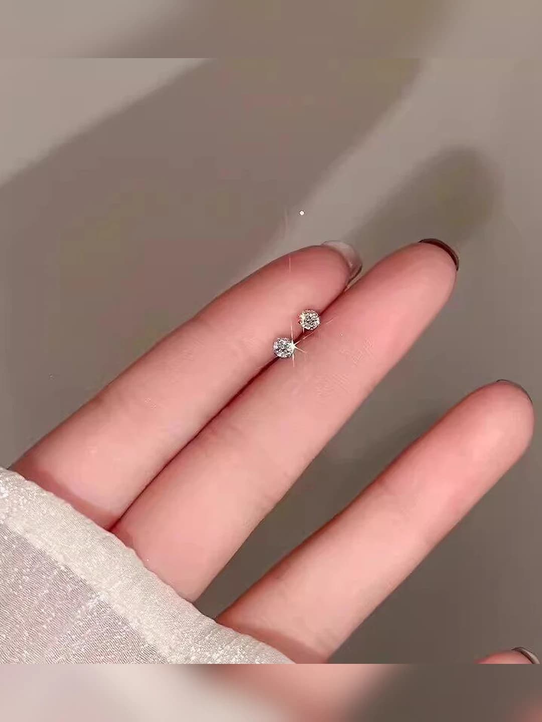 13 White pair