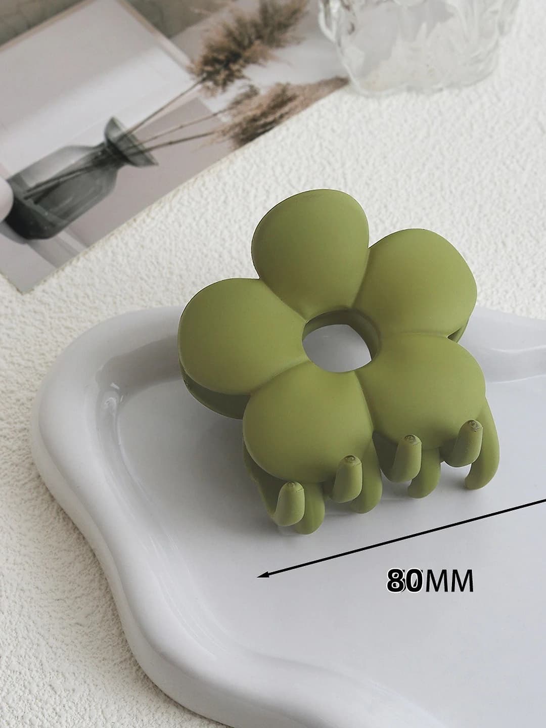 Dark green reverse floral clip [8 cm]