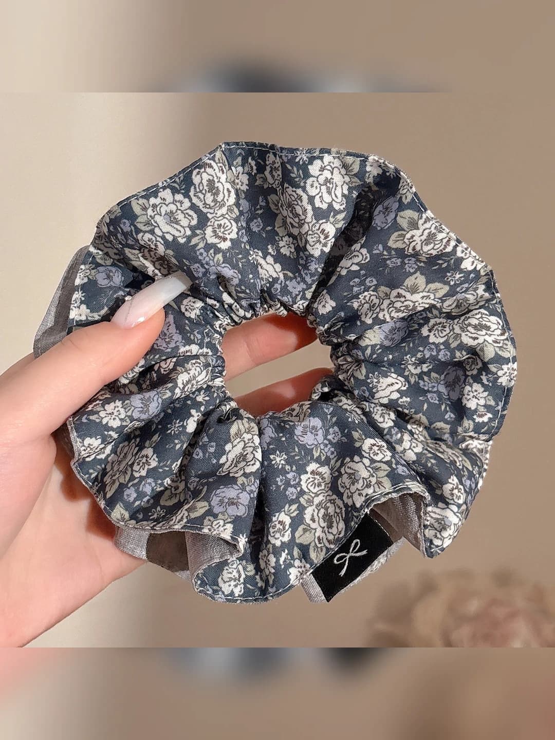 3# Ribbon small hair tie approx 15 cm