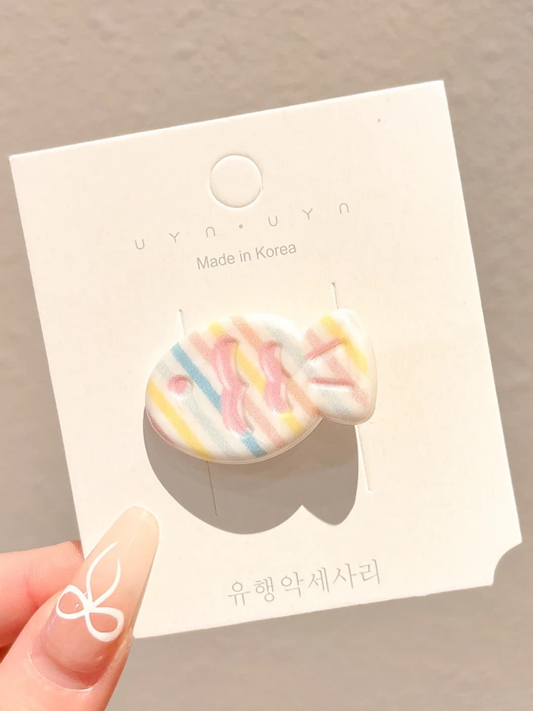 Multicolour fish hair clip