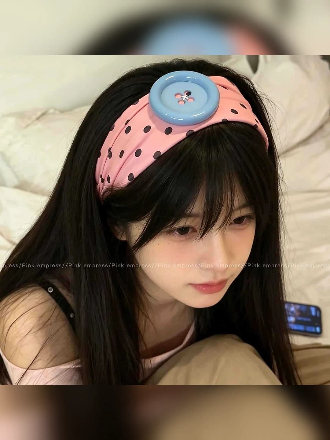 2# Blue button-pink polka dot, 7 cm