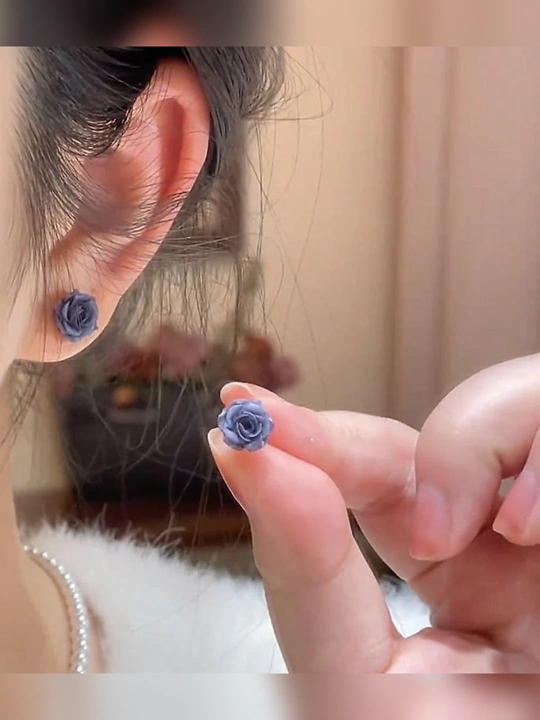 Purple small rose earring