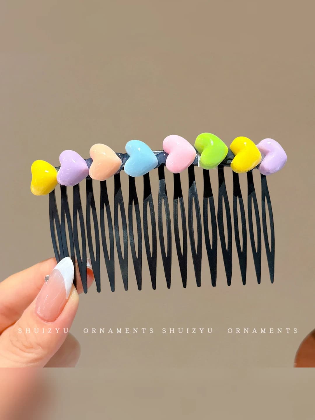 9# Eight hearts, 8.5 cm