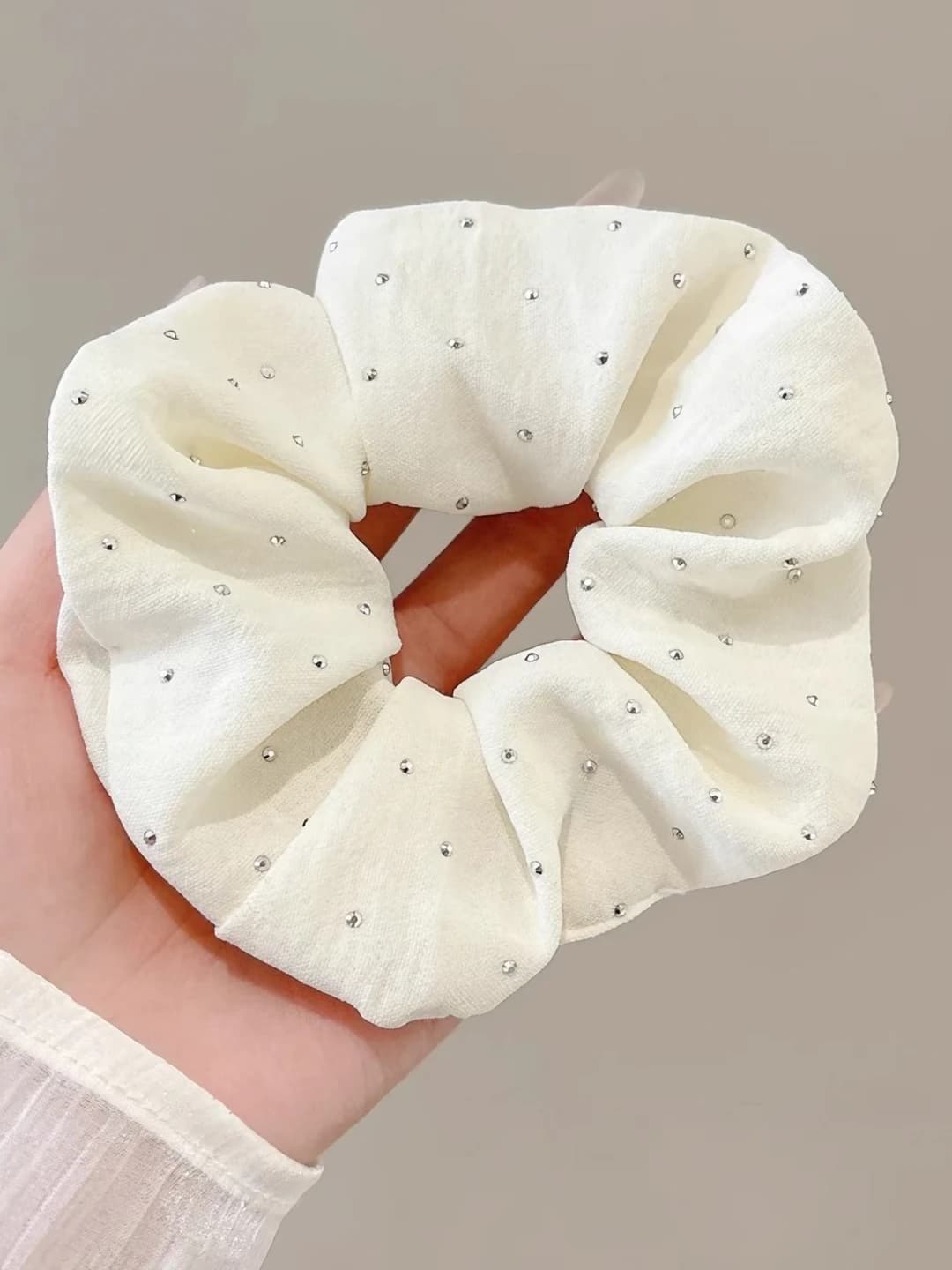 Off-white, rhinestone, large