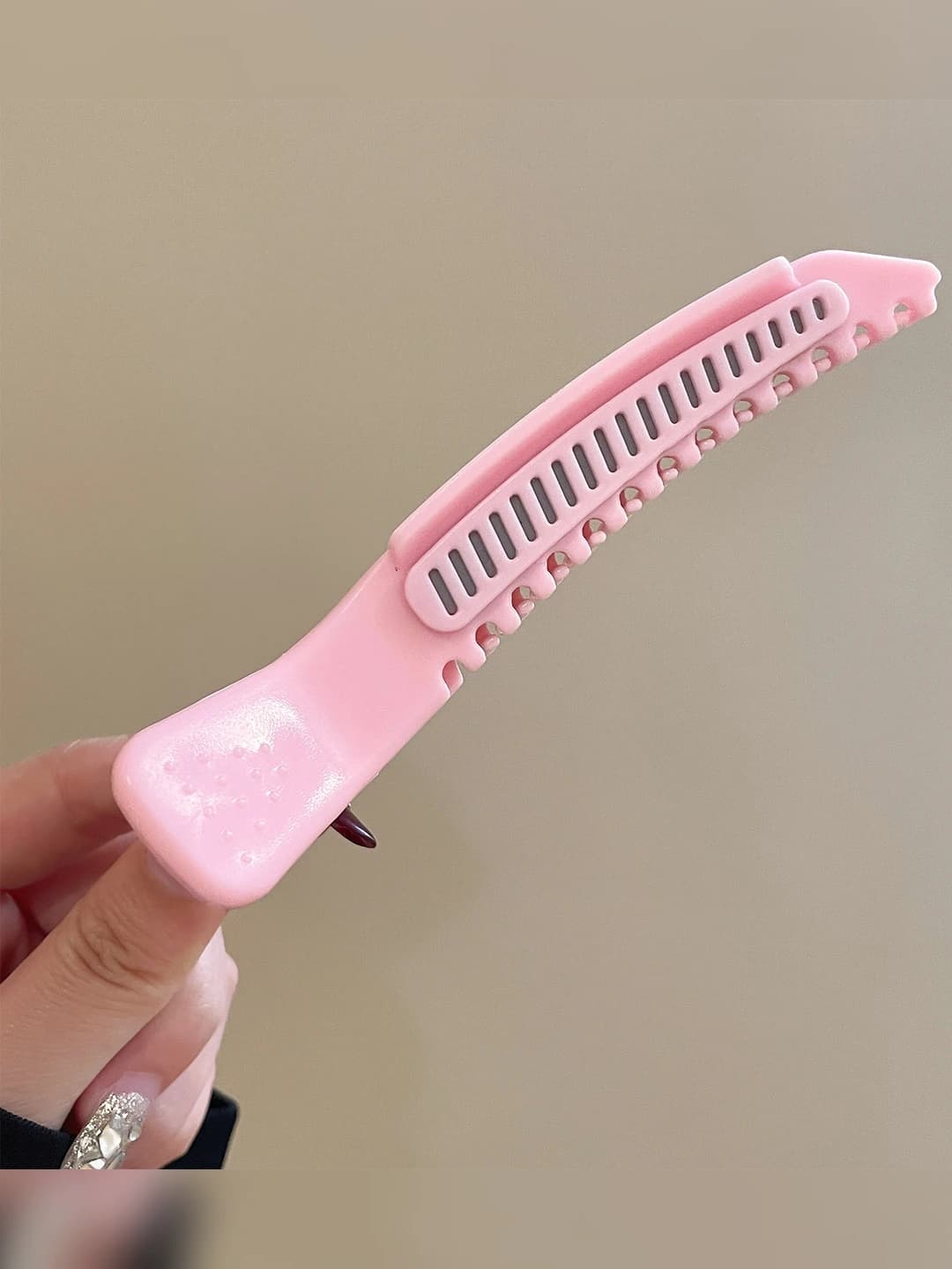 Pink cutout clip 11.5 cm