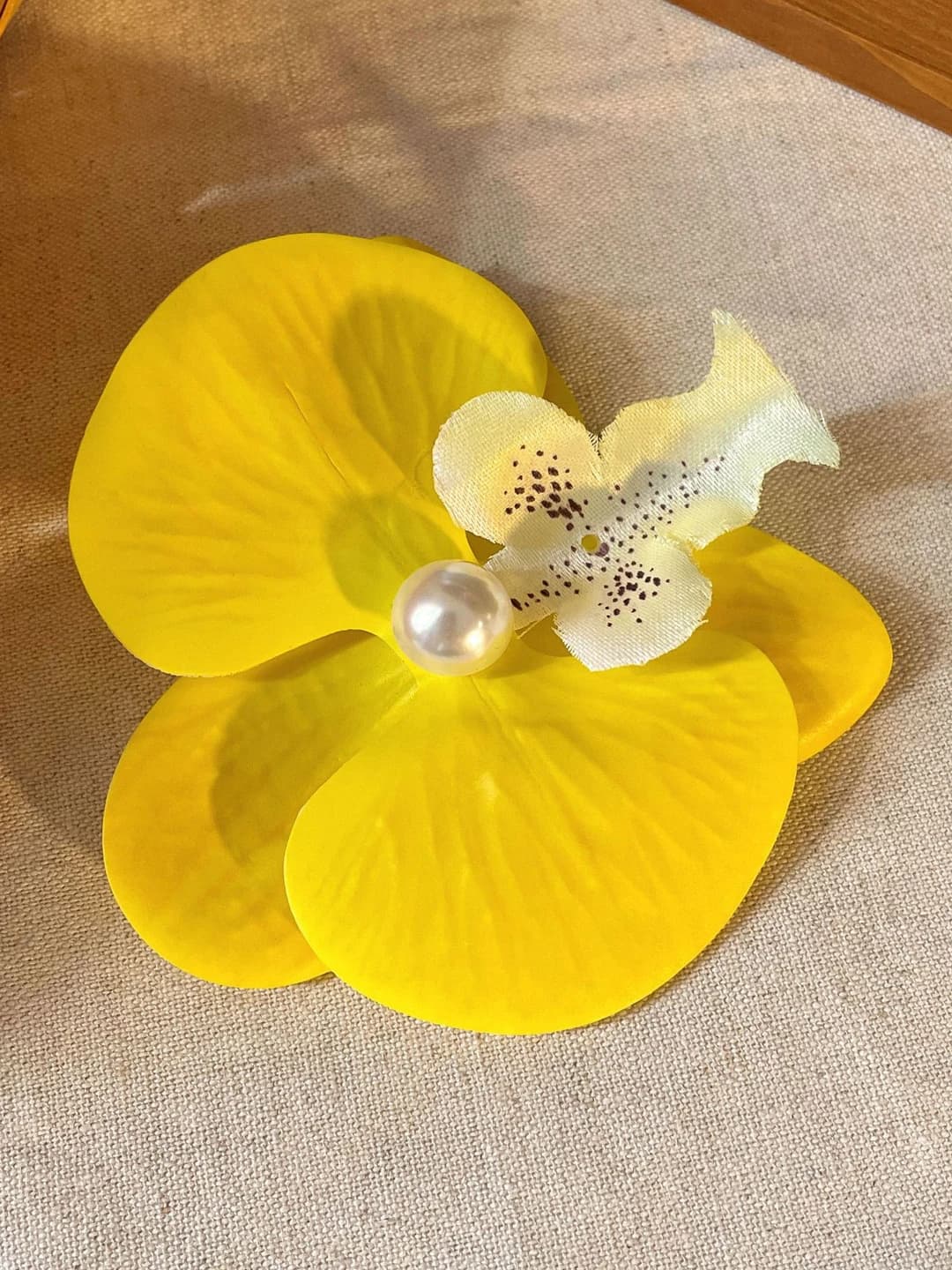 8# Sariq phalaenopsis qisqich (~4cm)