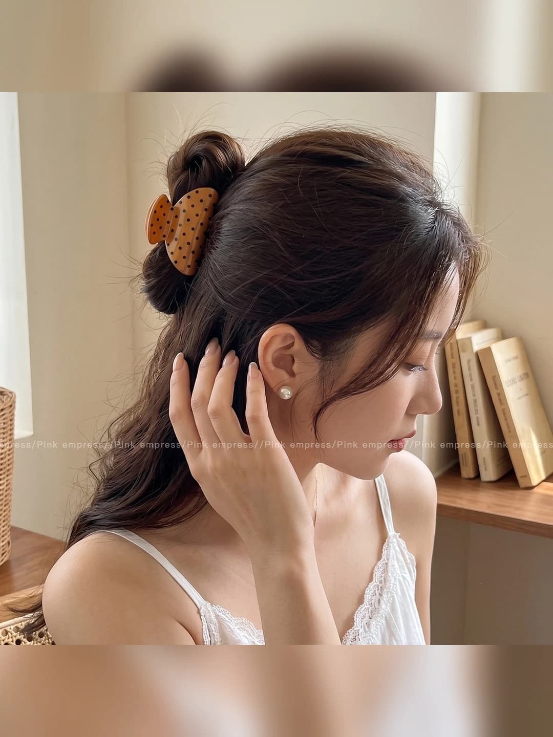 3# Caramel polka dot clip ~6 cm