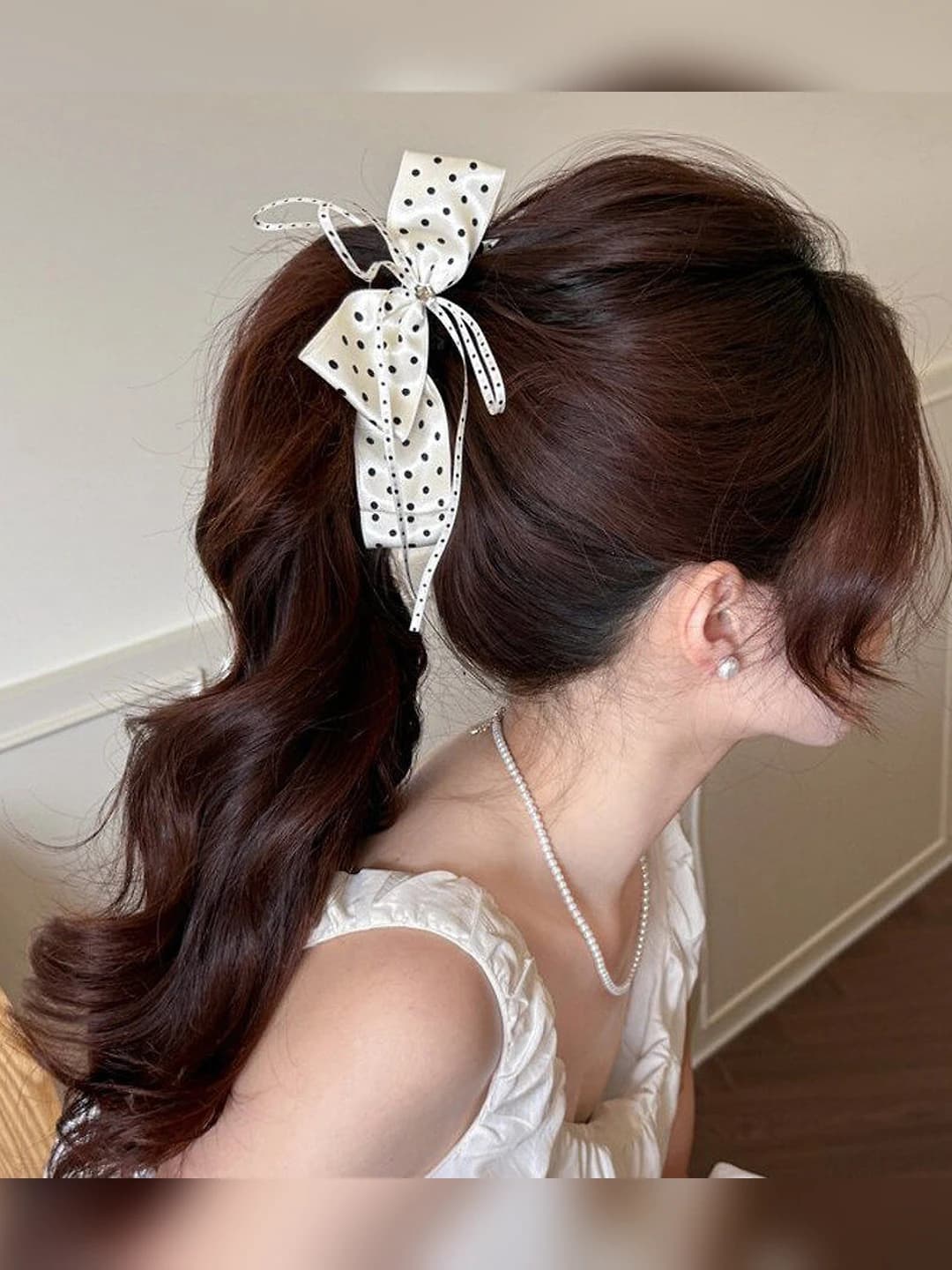 Beige polka dot banana clip ~13 cm, bow ~16 cm