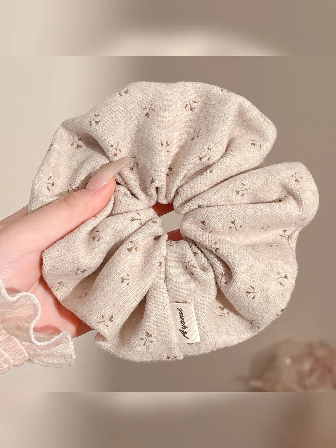 2# Apricot - 14 cm