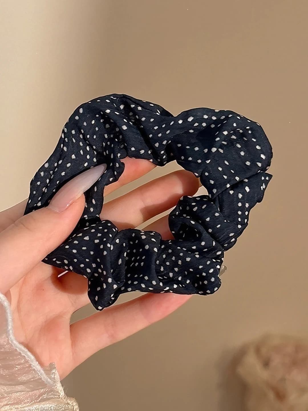 Blue, polka dot, 8 cm