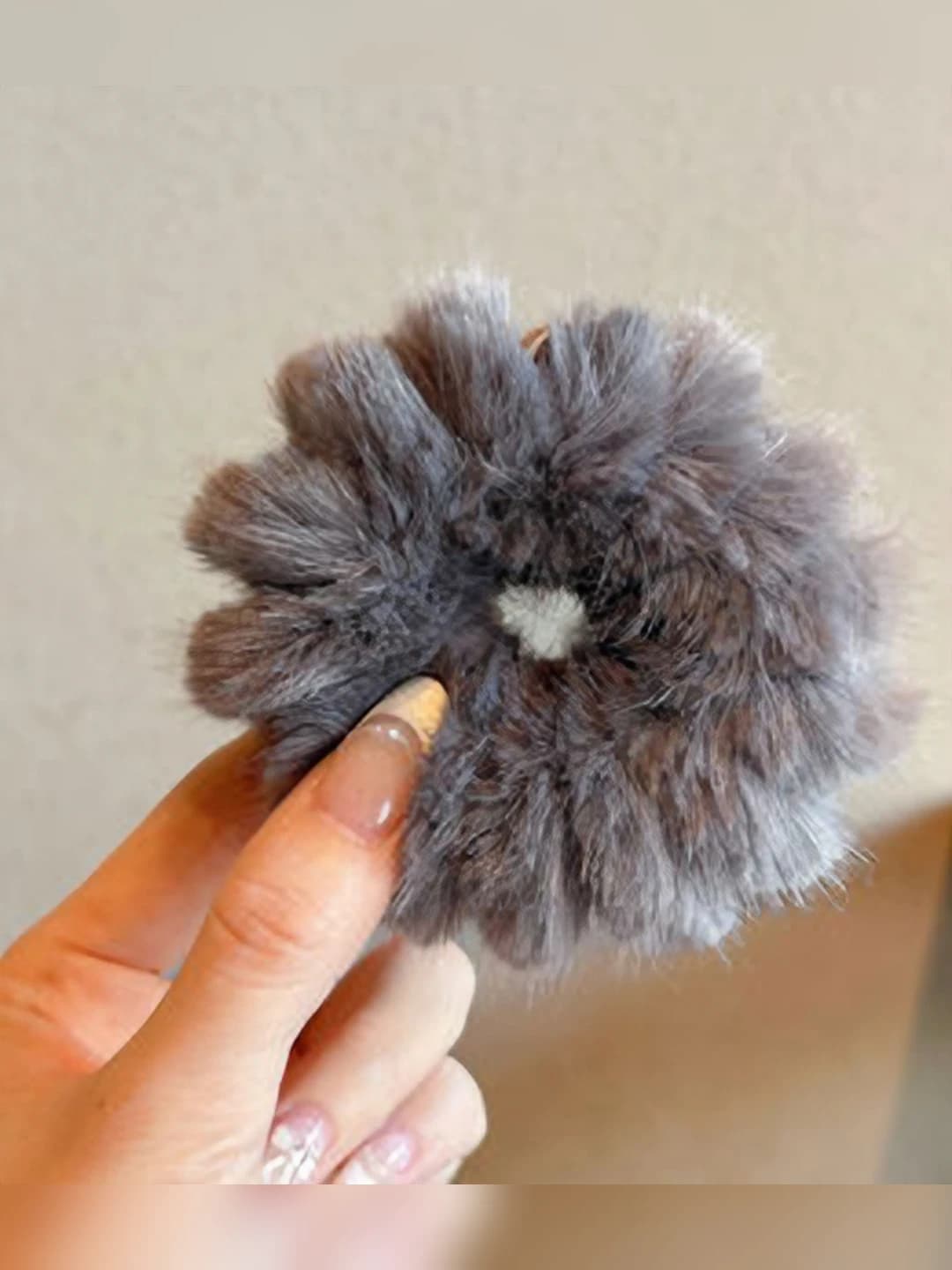 Grey - 8 cm