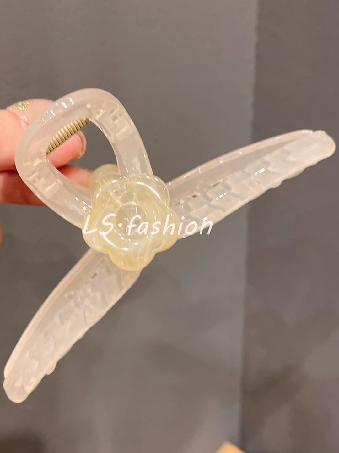 Gulli qisqich bej - 13 cm