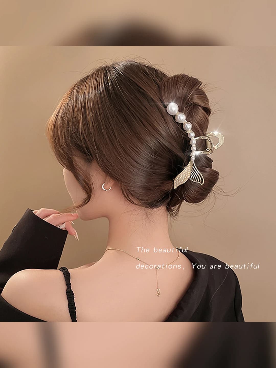 Fish tail, clip